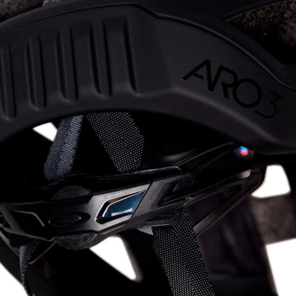 Casco Oakley ARO3 Endurance MIPS Negro Mate - Imagen 5